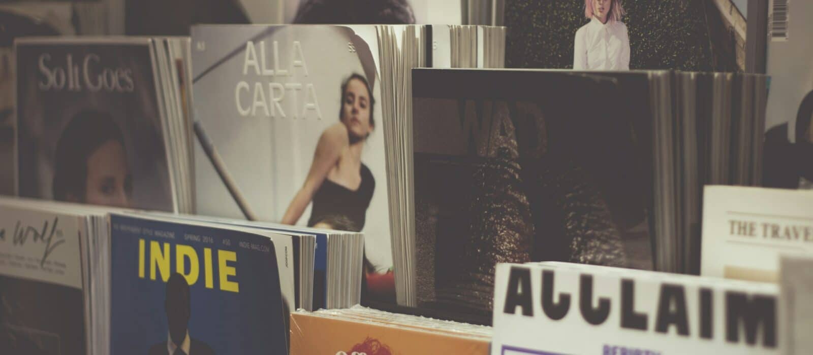 Englischsprachige Politikzeitschriften - 5 Titel die fundierte Einblicke in die Weltpolitik bieten